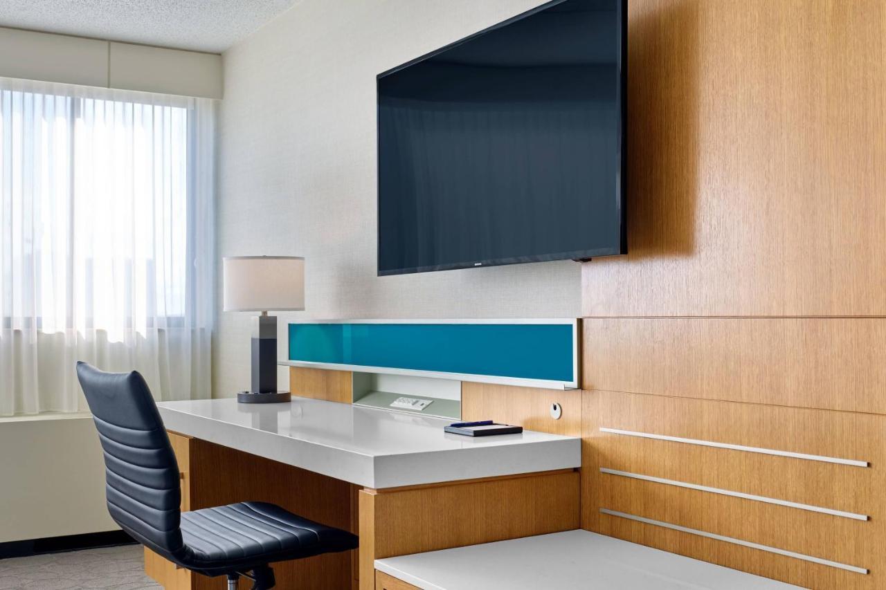 Delta Hotels By Marriott Muskegon Convention Center المظهر الخارجي الصورة