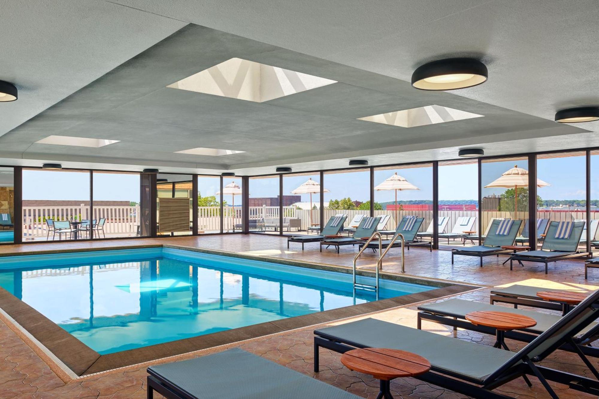 Delta Hotels By Marriott Muskegon Convention Center المظهر الخارجي الصورة