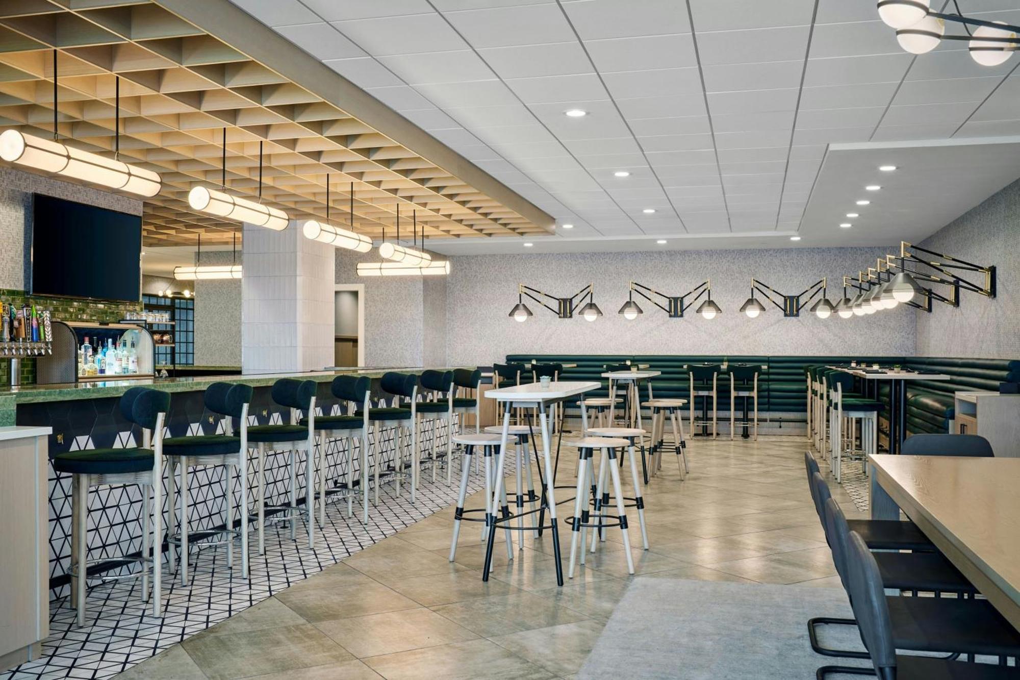 Delta Hotels By Marriott Muskegon Convention Center المظهر الخارجي الصورة