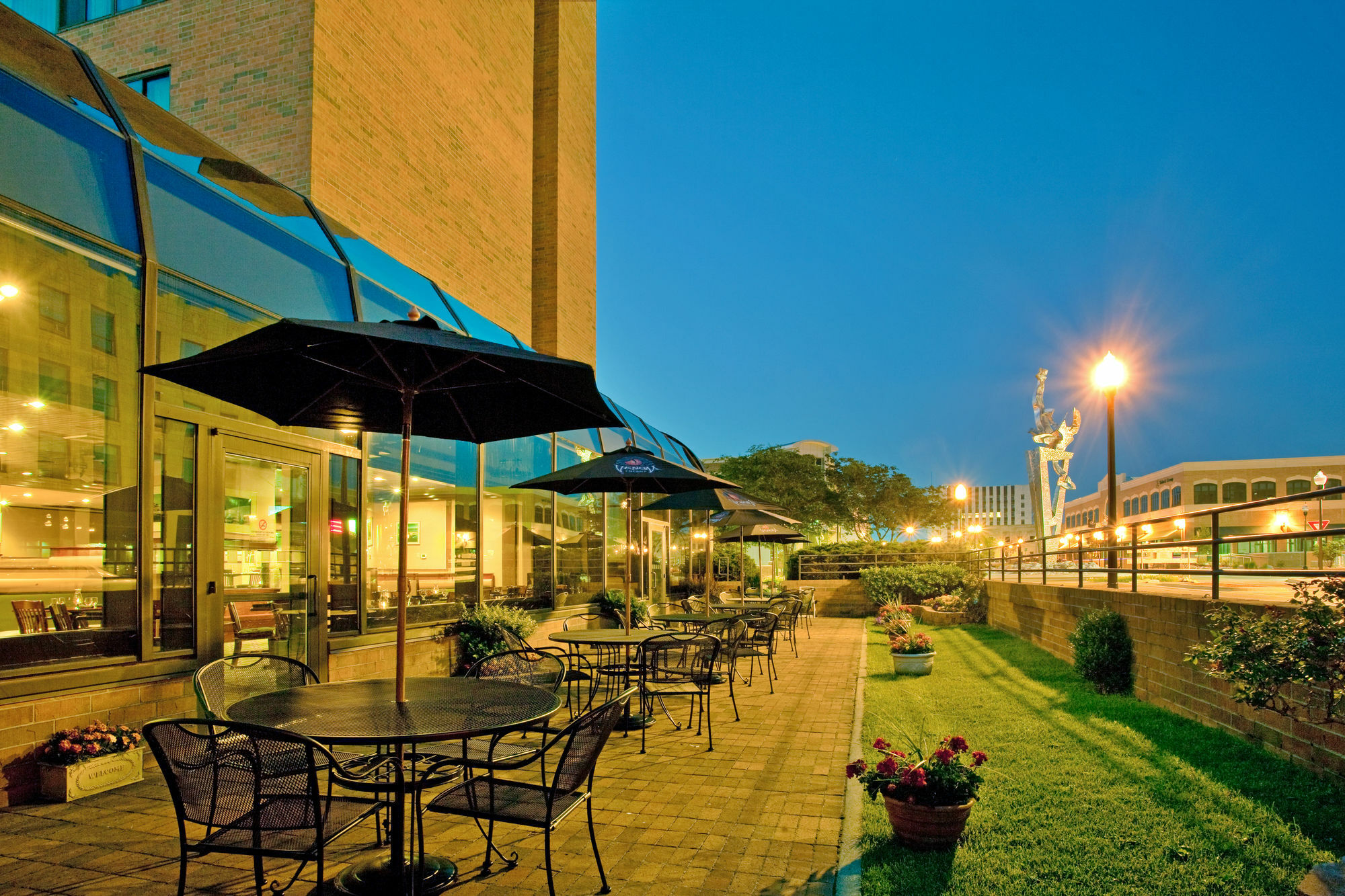 Delta Hotels By Marriott Muskegon Convention Center المظهر الخارجي الصورة